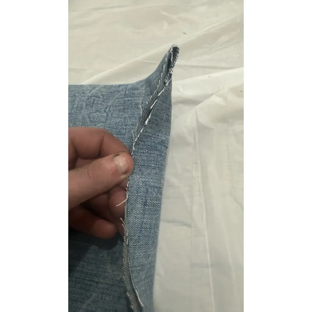American Eagle Jeans Mens 34x34 Light Wash Boot Cut No Hem Button Fly